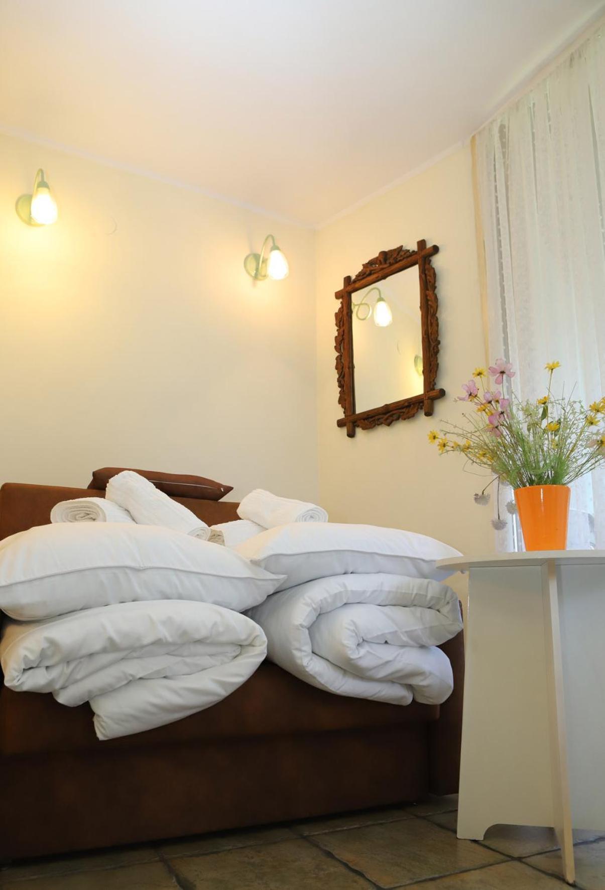 Przytulny Apartament-Cosy And Beautiful Живець Екстер'єр фото